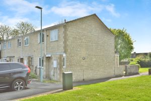 Side view of property- click for photo gallery